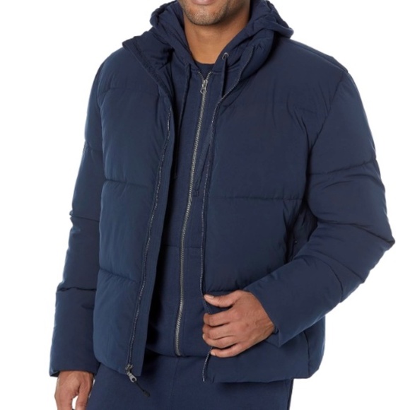 Amazon Essentials Men's Puffer Coat - Picture 1 of 1